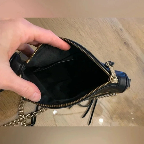 Rebecca Minkoff Black Leather Crossbody Bag with Zipper Detail - Picture 9 of 10